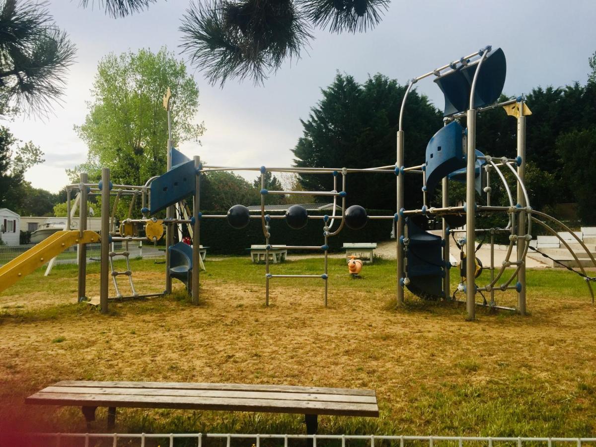 Mobil-Home La Palmyre - Zoo, Plage, Animations Les Mathes Exteriér fotografie